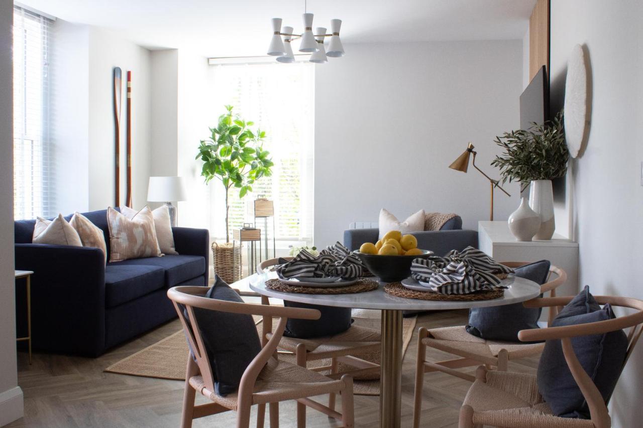 John Lewis Apartment Aberaeron Exterior foto